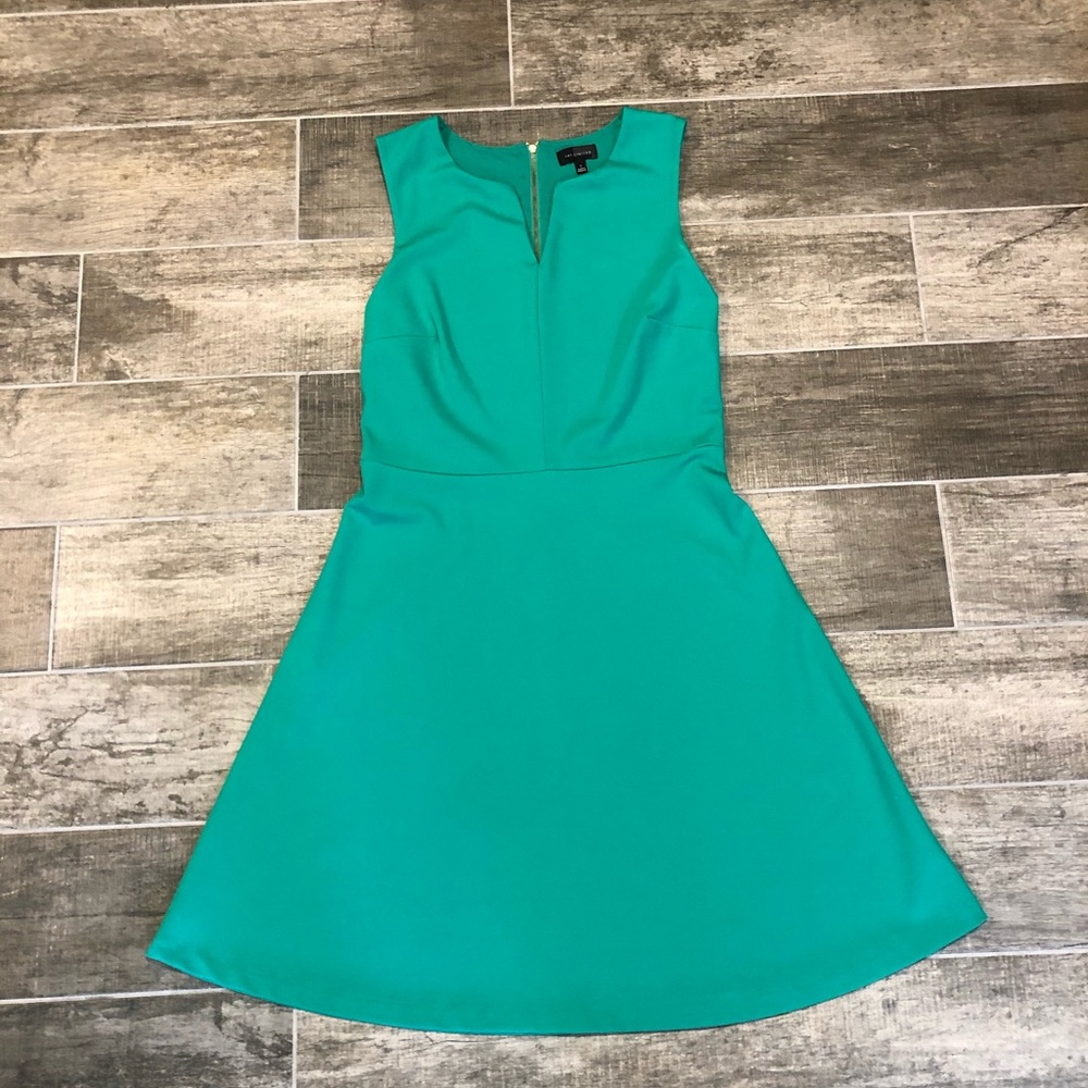 Women’s dress
